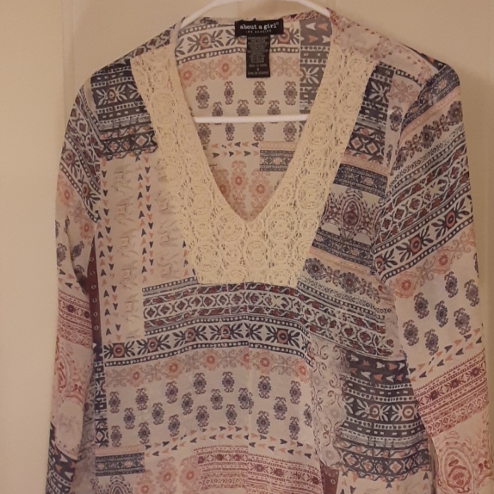 about a girl Los Angeles Shirt, Small